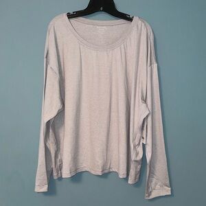 Athleta Light Gray Scoop Neck Long Sleeve Top